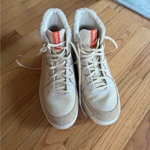 Sorel Beige Winter Shoes